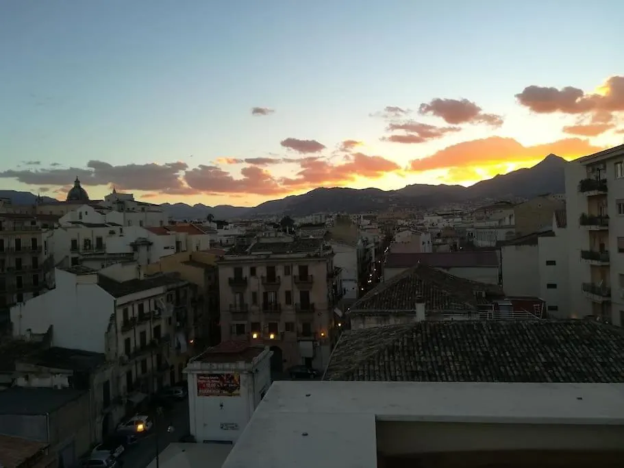 Appartamento A Terrace In The Heart Of Palermo